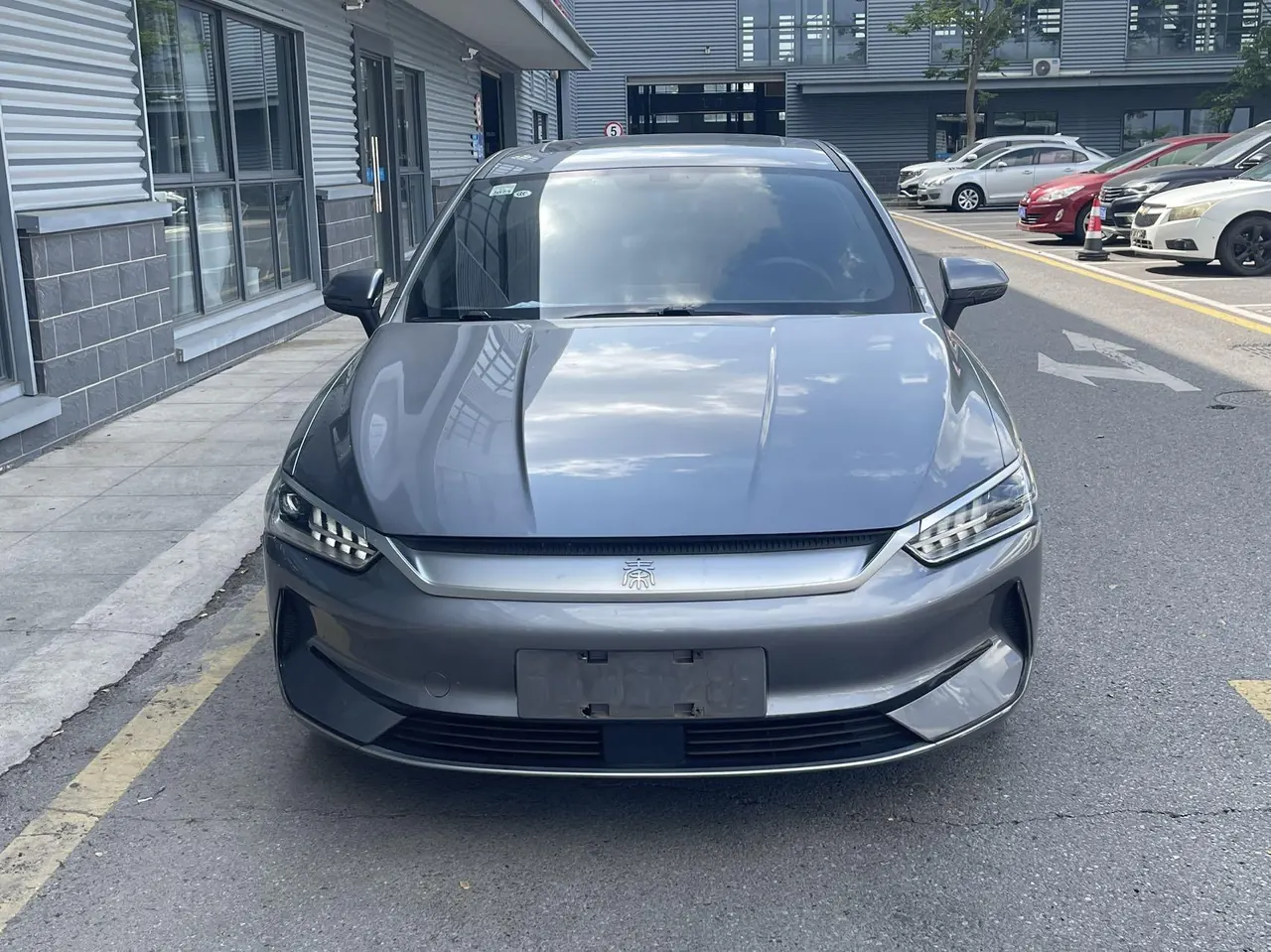 BYD 2021 Qin PLUS EV 500KM Luxury Automatic Gear 2