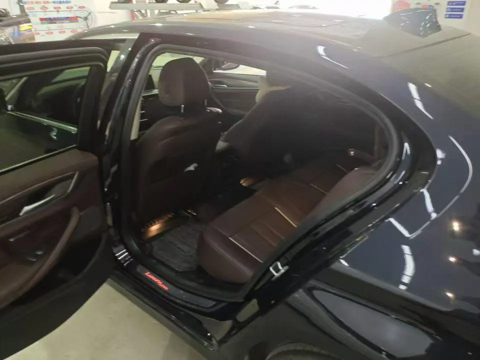 BMW 5 Series 2021 530Li 2.0T Leading Luxury Suit Automatic Gear 3