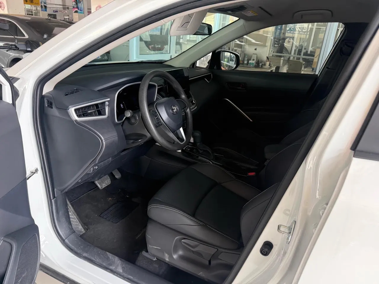 Toyota 2024 Front Landa 2.0 Stepless Elite Edition Automatic Gear 2