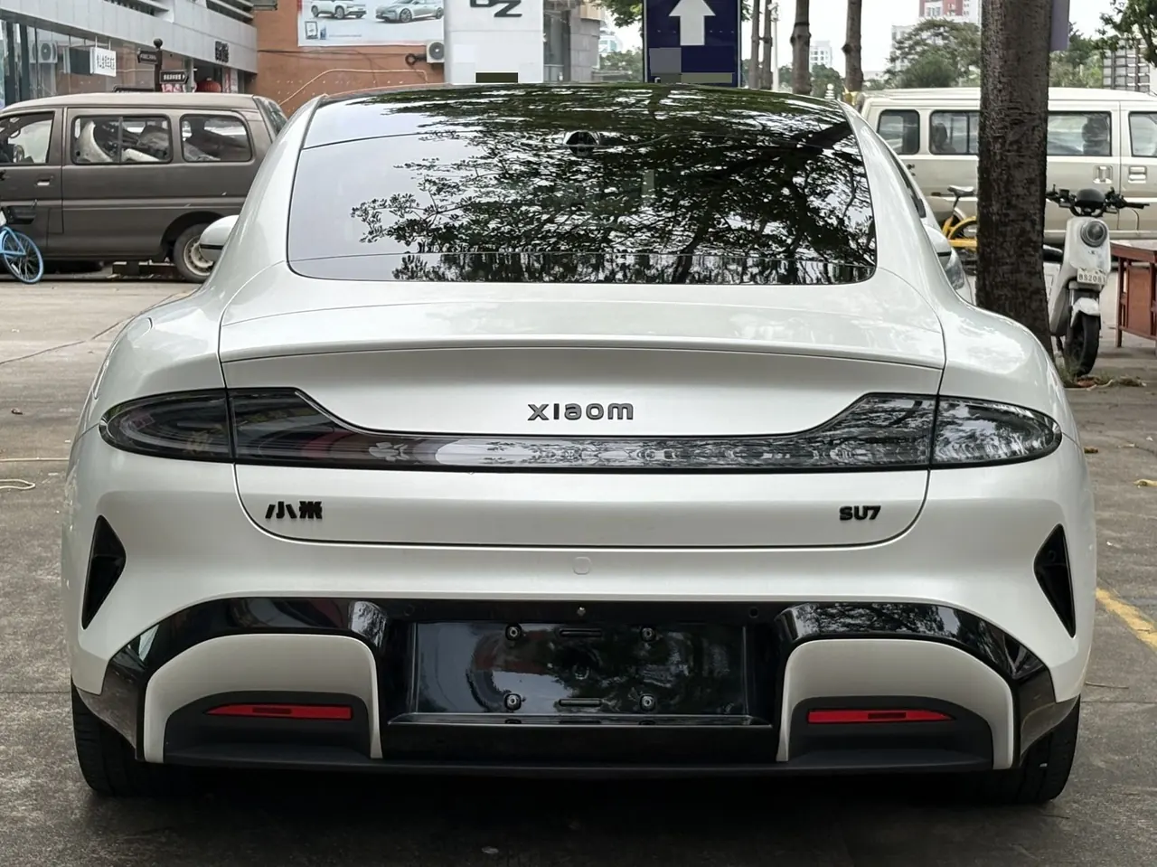 MI 2024 SU 7 830km Rear Drive Ultra Long Endurance High-end Smart Drive Pro Edition Automatic Gear 9