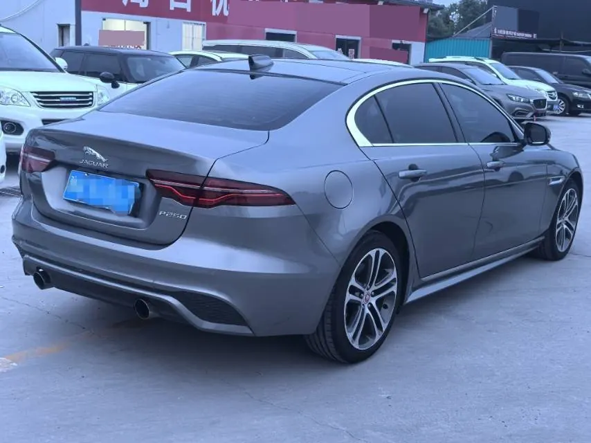Jaguar 2021 XEL 2.0T 250PS R-DYNAMIC S Enterprising Sports Edition Automatic Gear 4