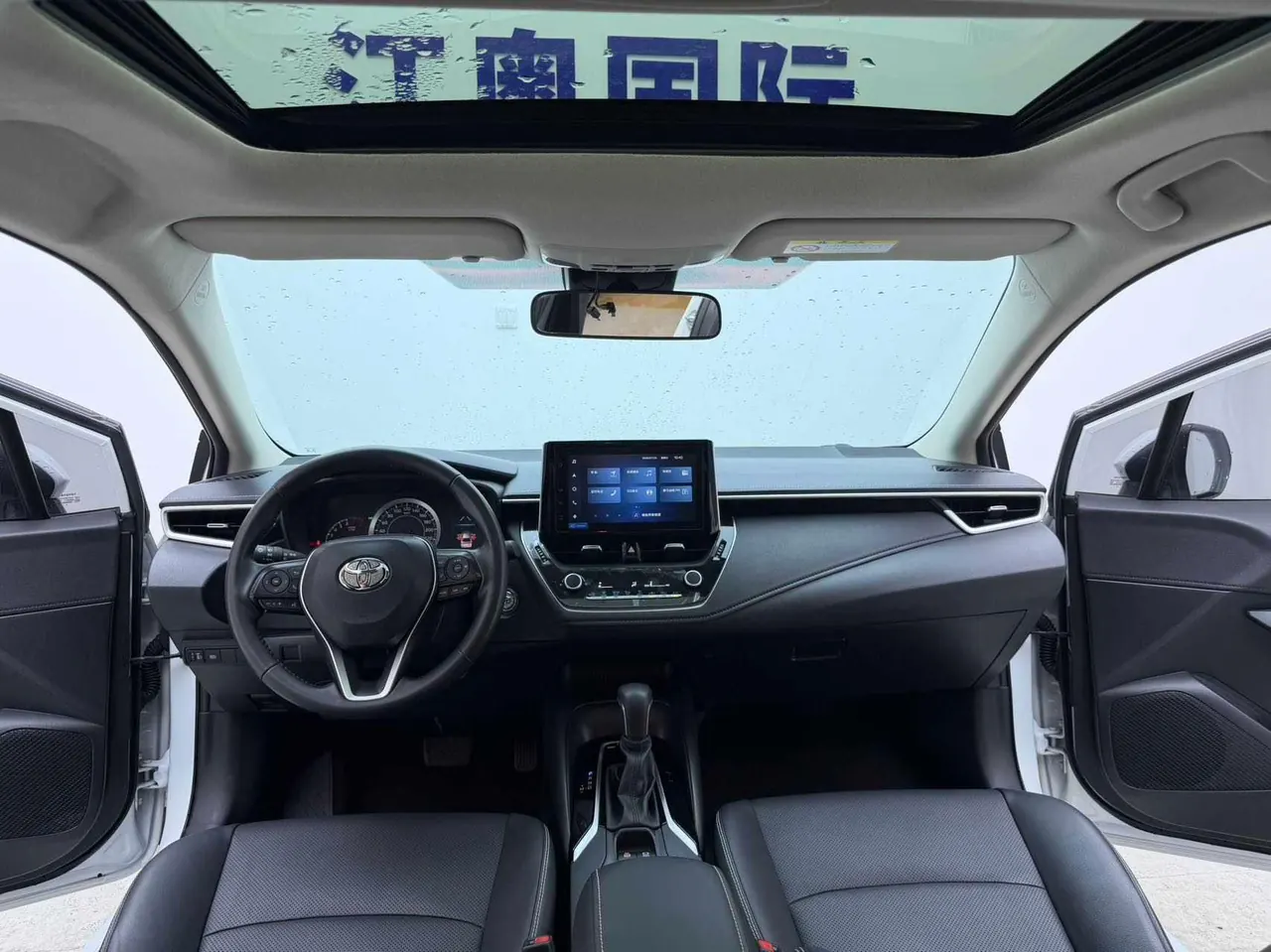 Toyota 2021 Corolla 1.2T Stepless Deluxe Edition Automatic Gear 14