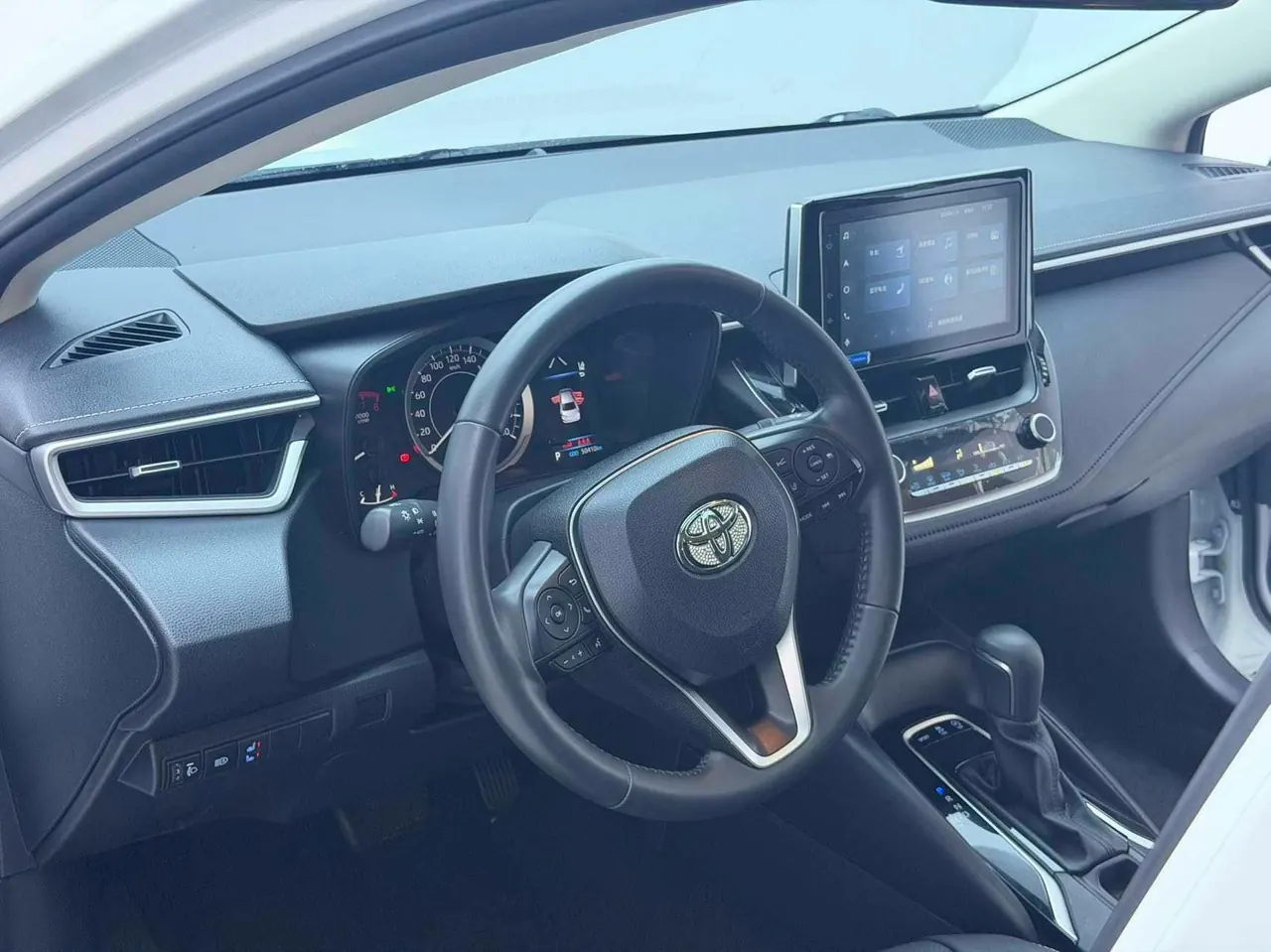 Toyota 2021 Corolla 1.2T Stepless Deluxe Edition Automatic Gear 5
