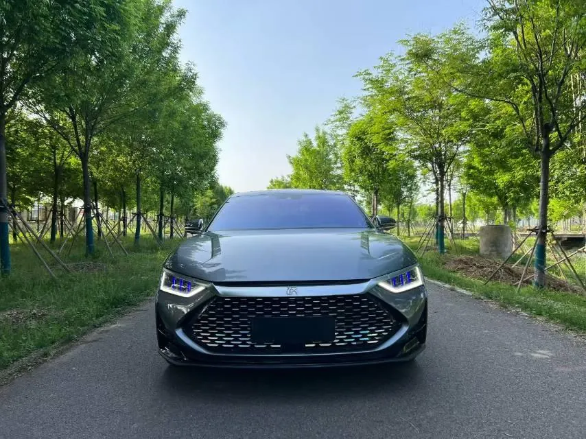 BYD 2020 Han DM 2.0T four-wheel drive performance version luxury automatic gear 2