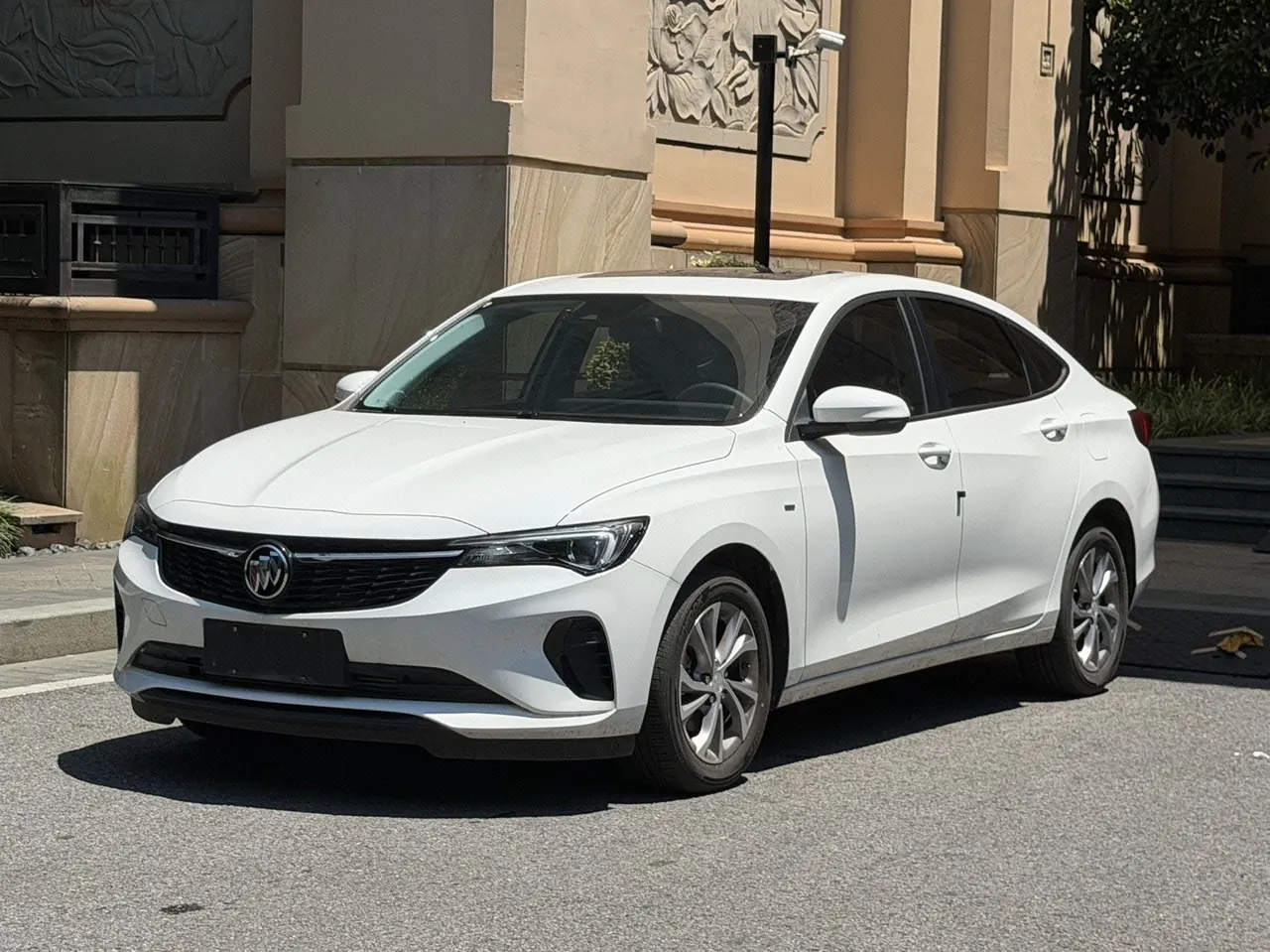 Open image lightbox: Buick 2023 Weilang Pro 1.5T Stepless Music Edition Automatic Gear
