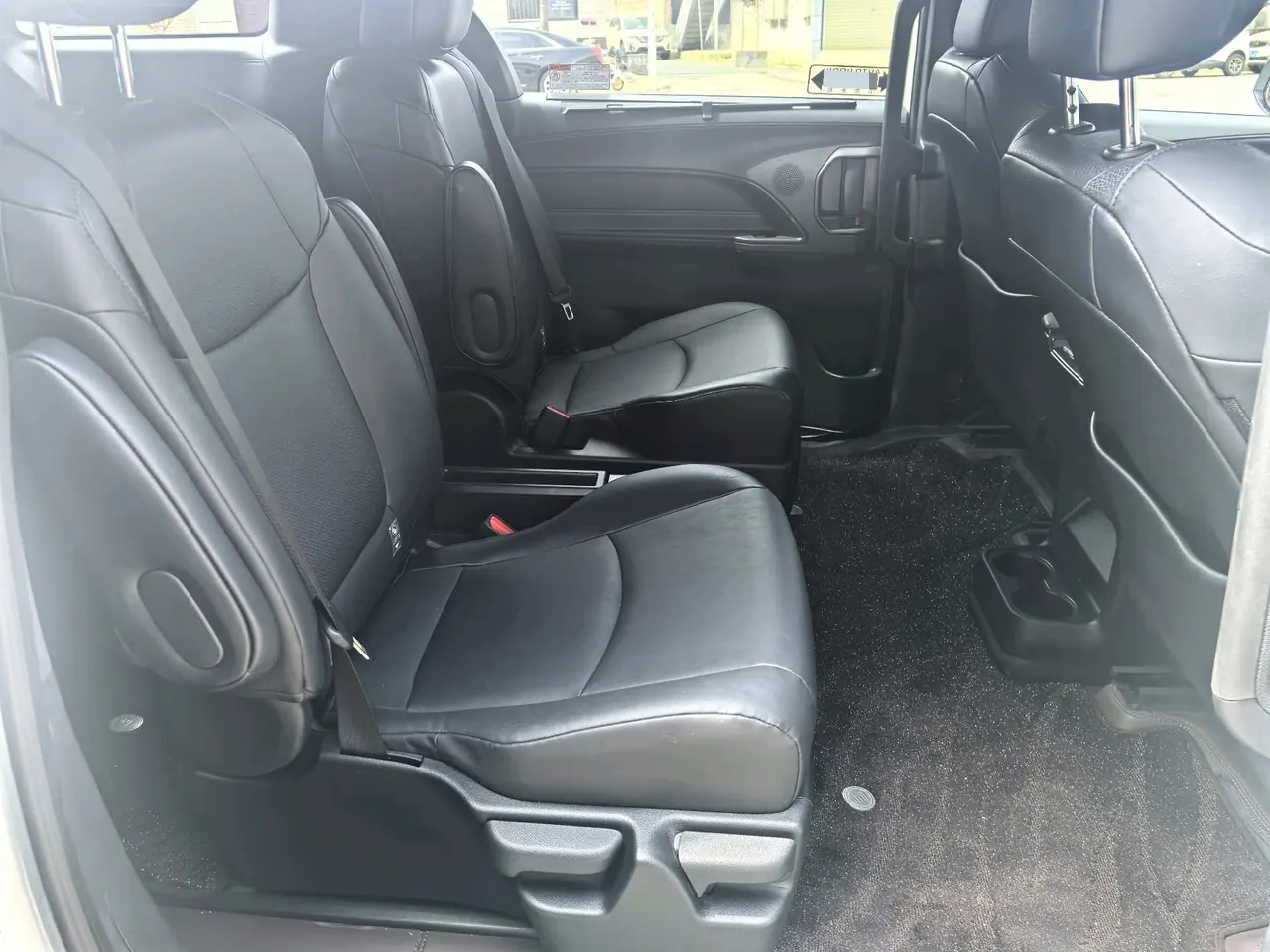 Toyota 2026 Grevia HYBRID 2.5 Stepless Comfort Edition Automatic Transmission 7