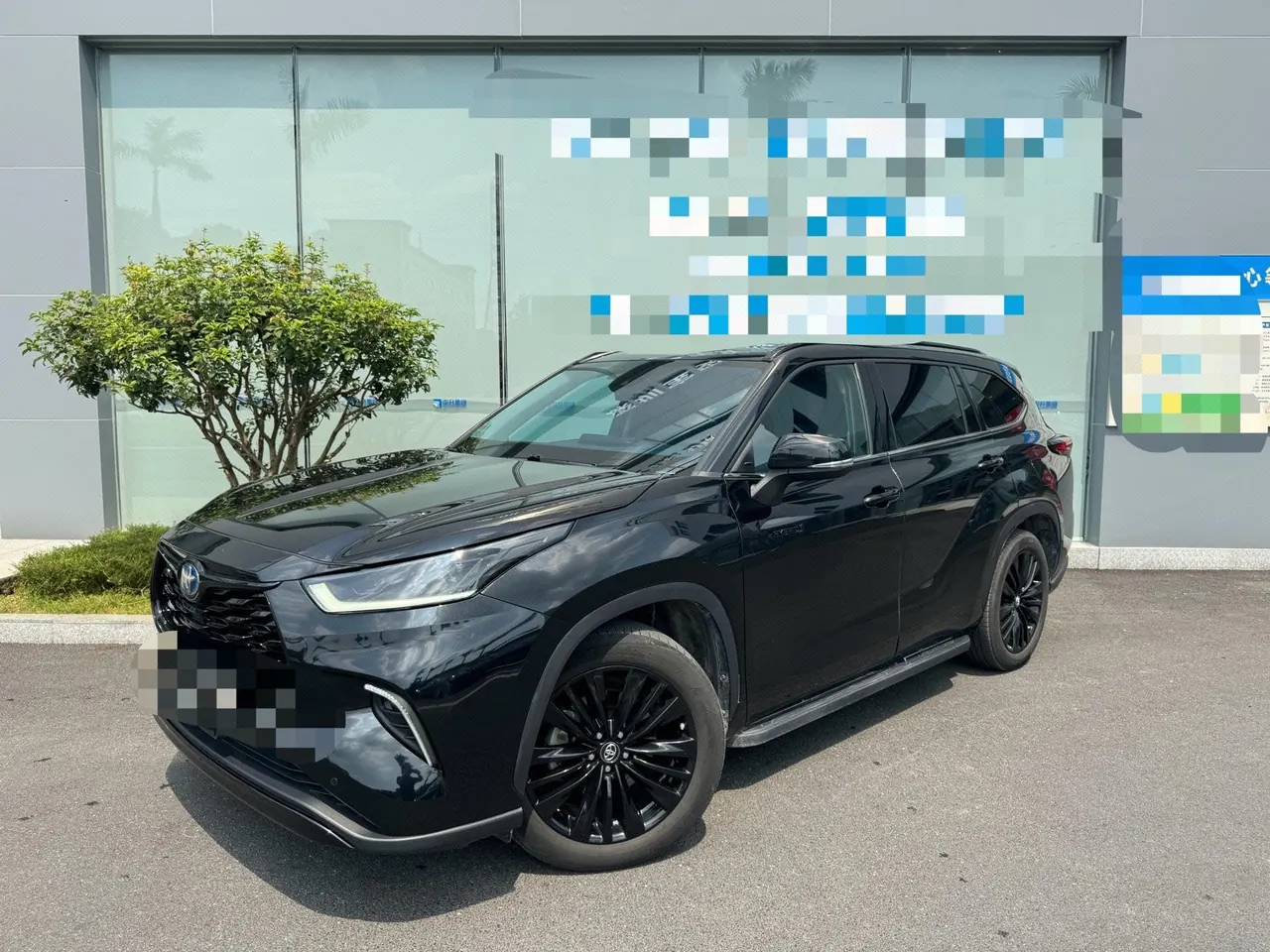 打开图片灯箱:Toyota 2023 Highlander Dual Engine 2.5 Stepless Intelligent Electric Hybrid Four-wheel Drive Knight Edition 7-seat Automatic Transmission