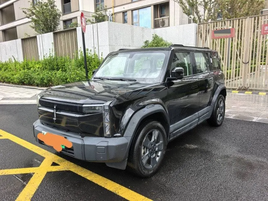 打开图片灯箱:ICAR 2024 iCAR 03 501km Two-Drive Long Endurance Edition Automatic Gear