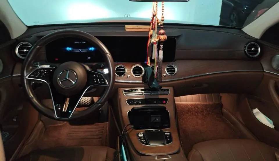 Mercedes Benz E Class 2021 E 300 L 2.0T Luxury Automatic Gear 5