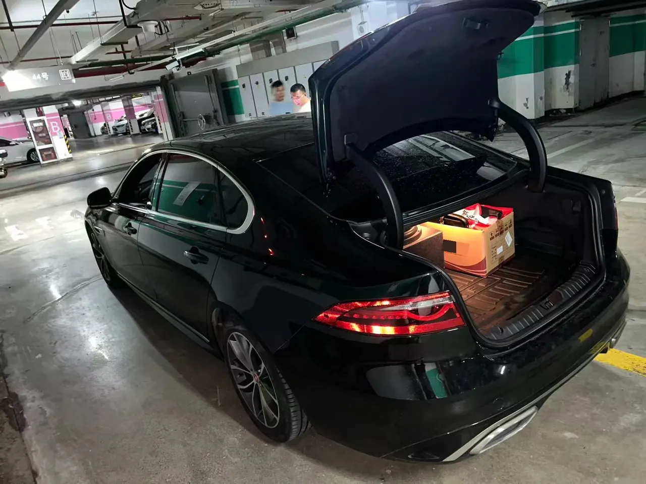 Jaguar 2023 XFL 2.0T P 12500.00g Drive Elite Sports Edition Automatic Gear 7