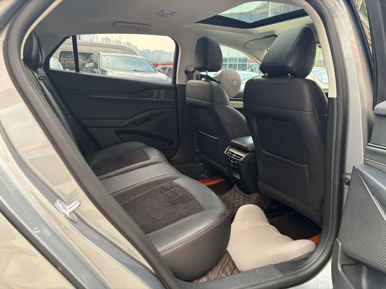 Ford 2023 Mondeo 1.5T EcoBoost 180 Luxury Automatic Gear 7
