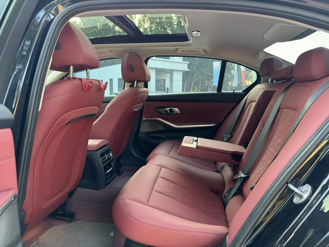 BMW 3 Series 2023 325Li 2.0T M Sports Suit Automatic Gear 9
