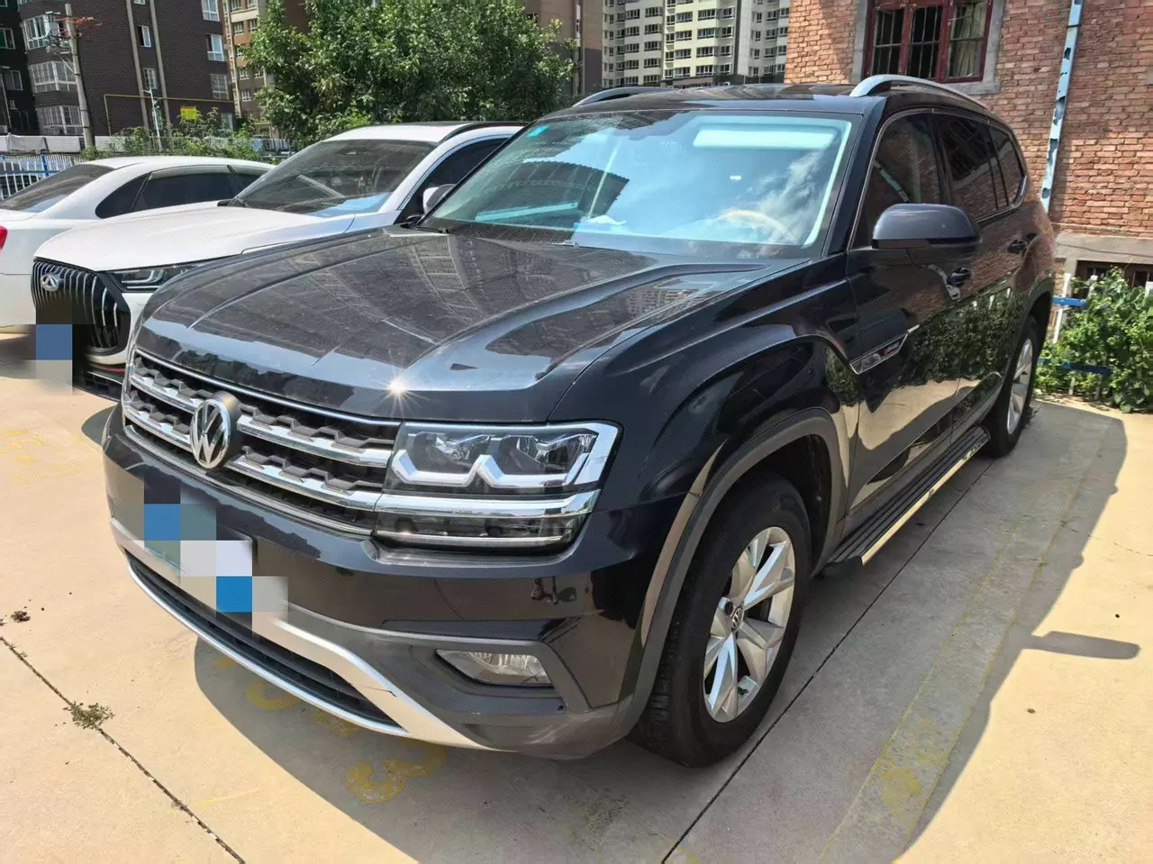 打开图片灯箱：Volkswagen 2020 Tuang 2.0TSI 380TSI Four-wheel Drive Comfort Edition Automatic Gear