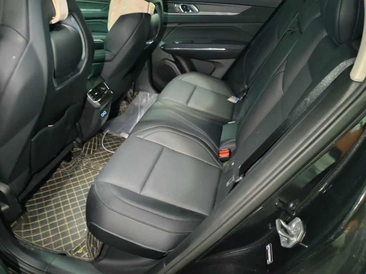 LYNK&amp;CO 2021 LYNK&amp;CO 01 2.0TD Two-wheel Drive Pro Automatic Gear 4