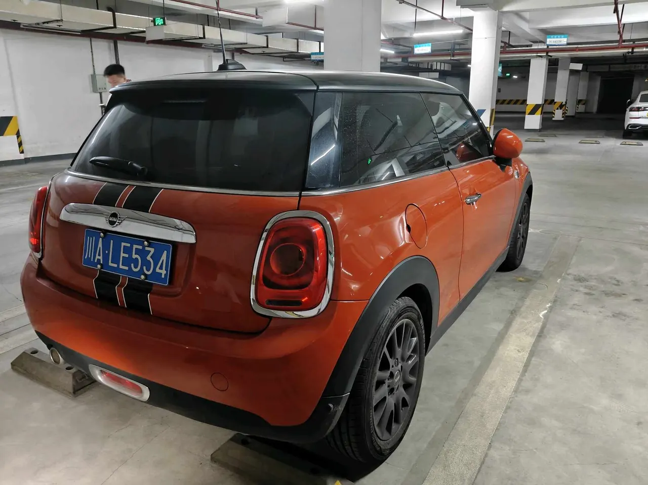 MINI Mini (imported) 2021 Mini One 1.5T automatic gear 3