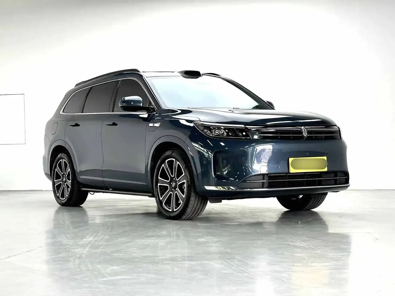AITO 2024 AITO M7 Smart Drive Rear Drive Ultra Edition 5-seat Automatic Gear 3