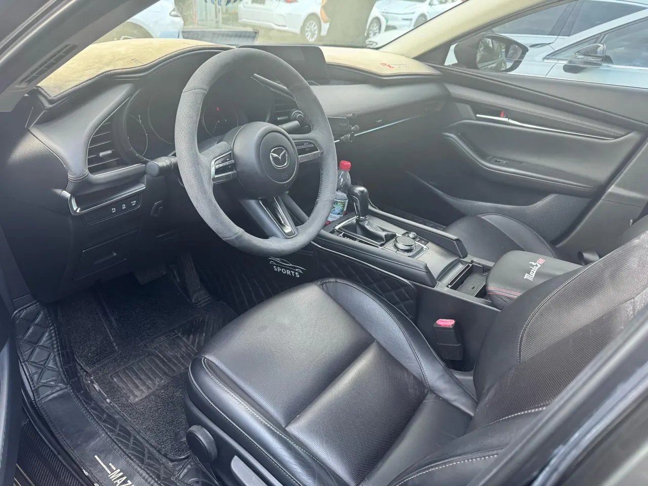 Mazda 3 Oncorsela 2020 Mazda 3 Oncorsela-sedan 2.0 elegant automatic gear 2