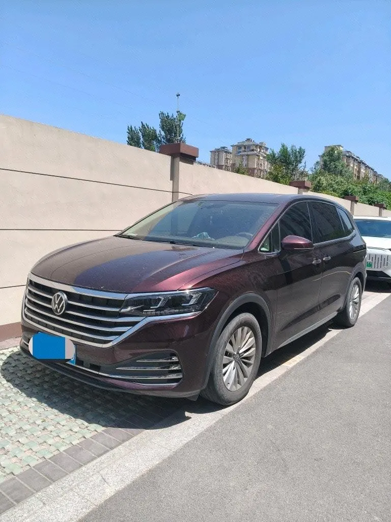 Open image lightbox: Volkswagen 2020 models of Wei ran (Viloran) 2.0TSI 330TSI business edition automatic gear