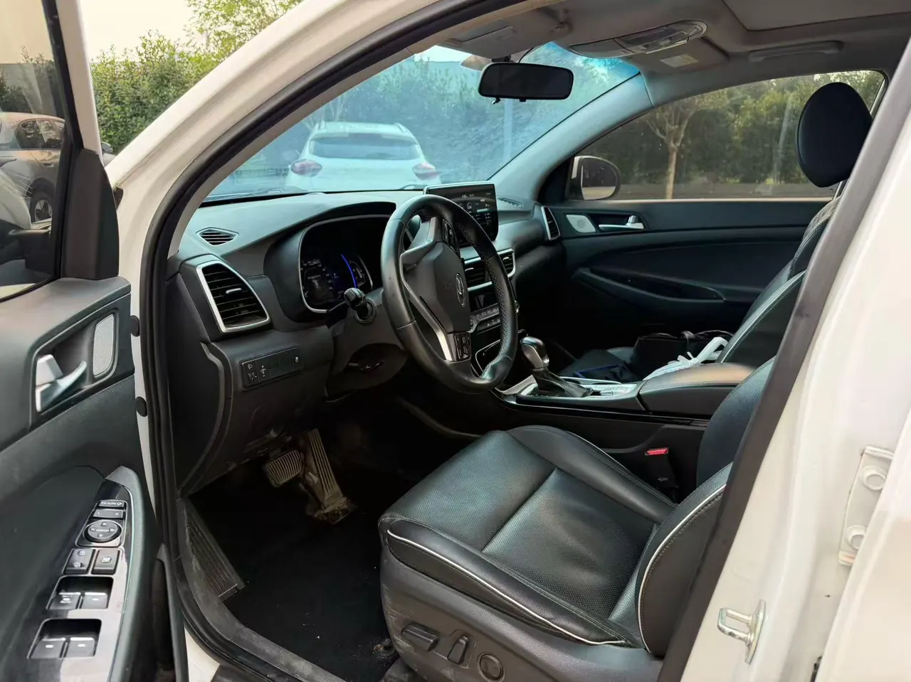 Hyundai 2020 Tousheng 1.6TGDi 280TGDi GLS Two-Drive Fashion Edition Automatic Gear 2