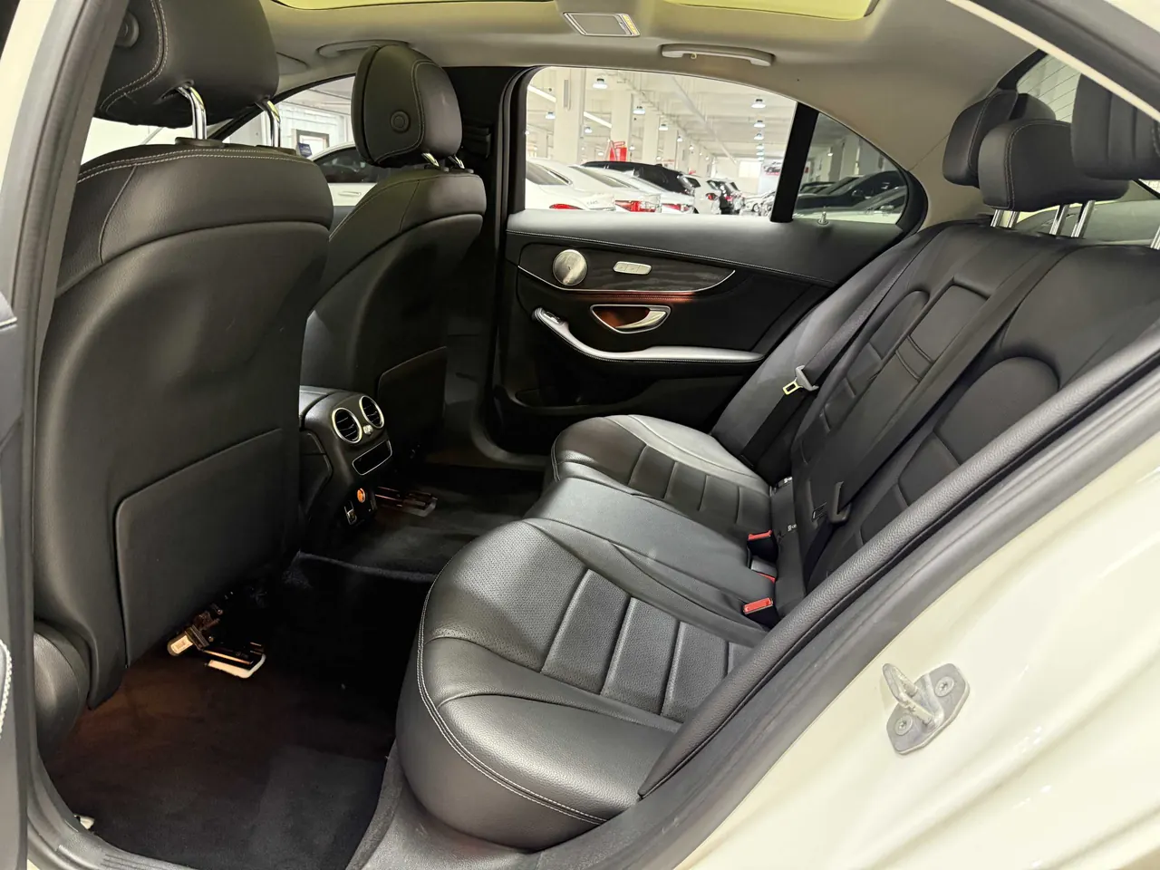 Mercedes Benz Class C 2020 C 260 L 48V 1.5T Sports Edition Automatic Gear 3