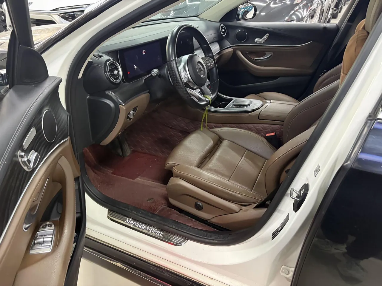Mercedes Benz E Class 2020 E 260 L 48V 1.5T (modified) automatic gear 3