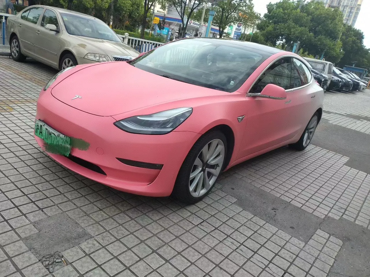 打开图片灯箱：Tesla 2020 Model 3 long endurance rear wheel drive version (modified) automatic gear