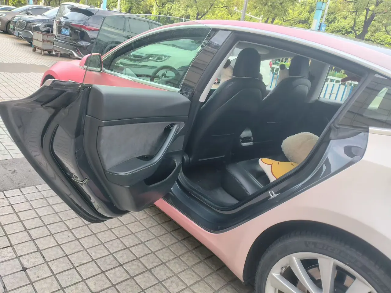Tesla 2020 Model 3 long endurance rear wheel drive version (modified) automatic gear 7
