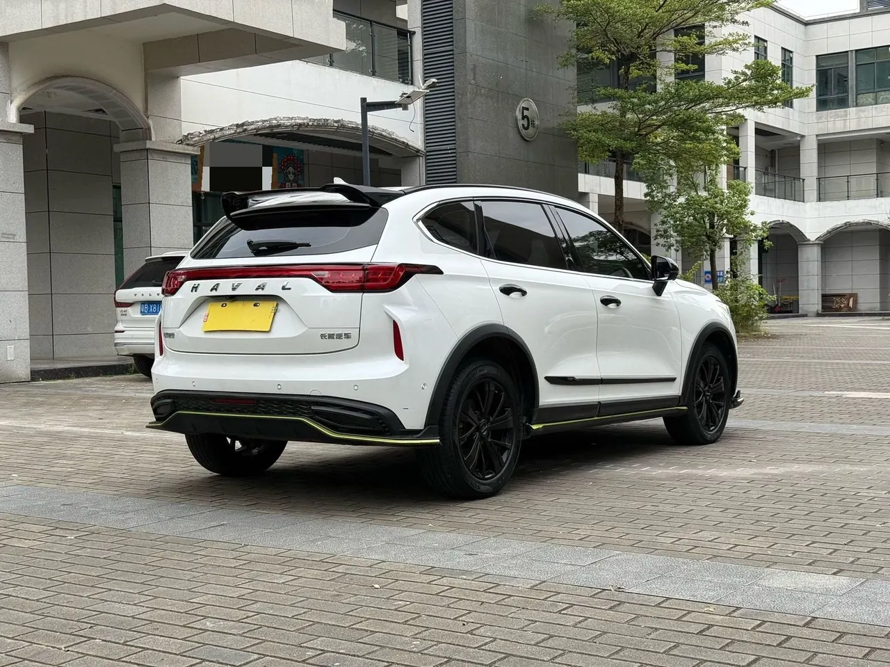 Haval 2021 red rabbit 1.5T platinum rabbit automatic gear 9