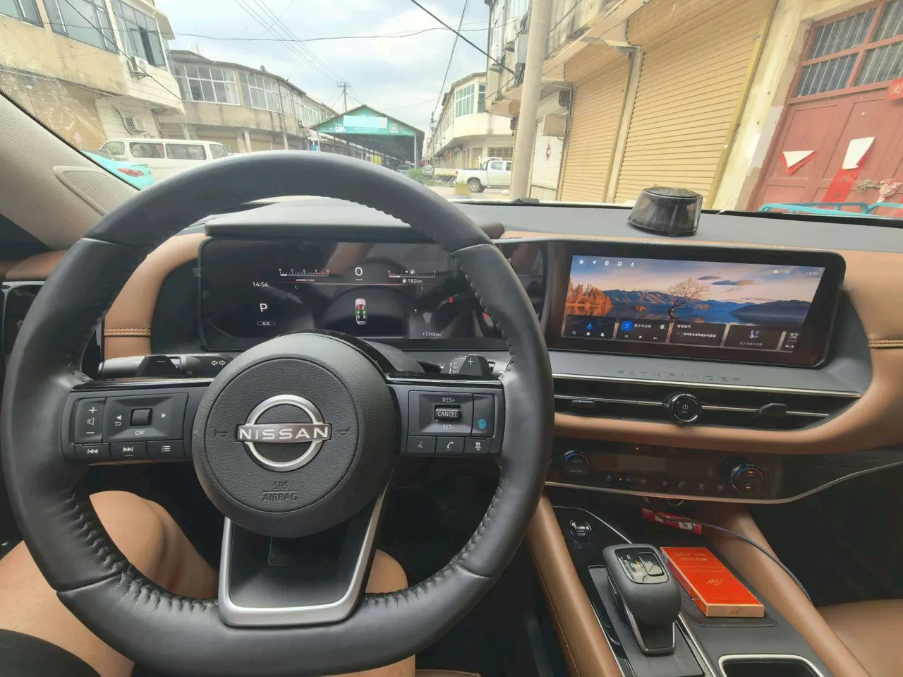 Nissan 2024 Tanlu 2.0T 380VC-TURBO 4-wheel drive Zhizun Edition 6-seat automatic gear 8