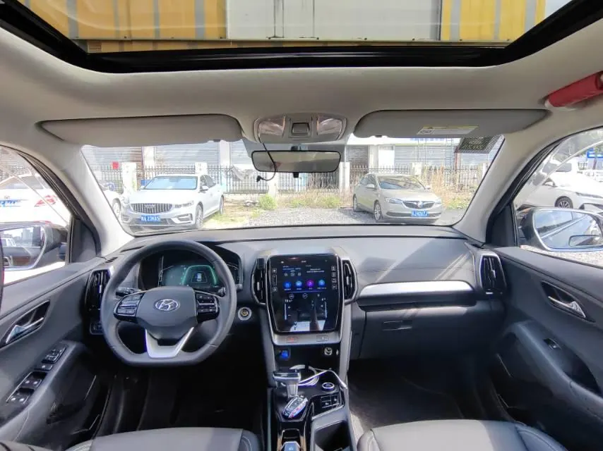 Hyundai 2021 ix35 2.0 GLS Two-Drive Leading Edition Automatic Gear 5