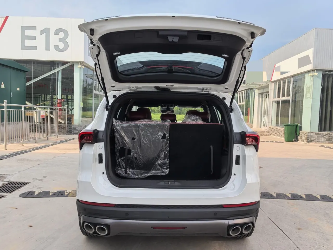 Jetour 2024 X70 PLUS 1.5T Champion Edition PRO7 Automatic Gear 7