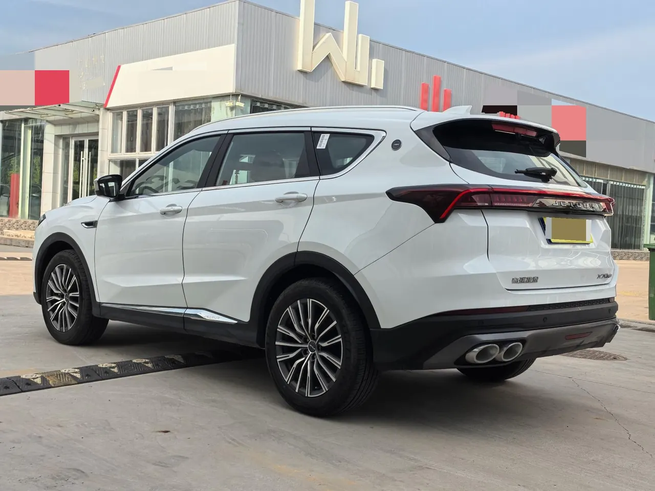 Jetour 2024 X70 PLUS 1.5T Champion Edition PRO7 Automatic Gear 8