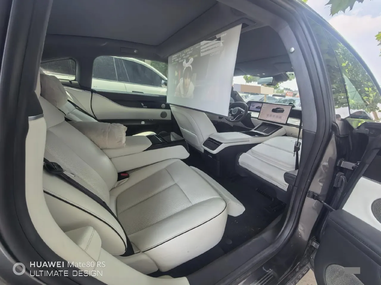 Luxeed 2024 S9 Ultra 4-wheel drive flagship automatic gear 8