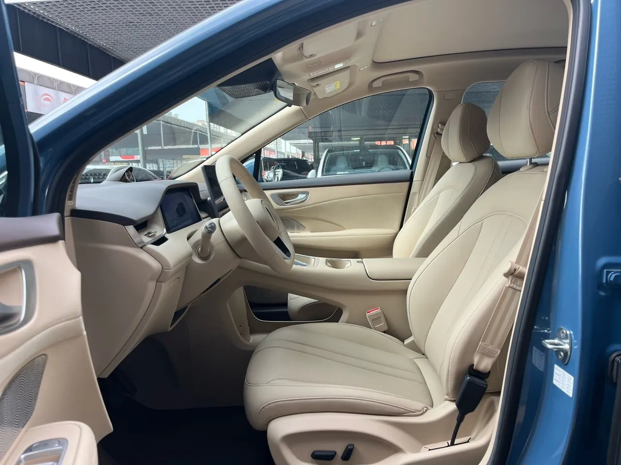 Shangjie 2025 H5 Range-Extended Max Automatic Transmission 7