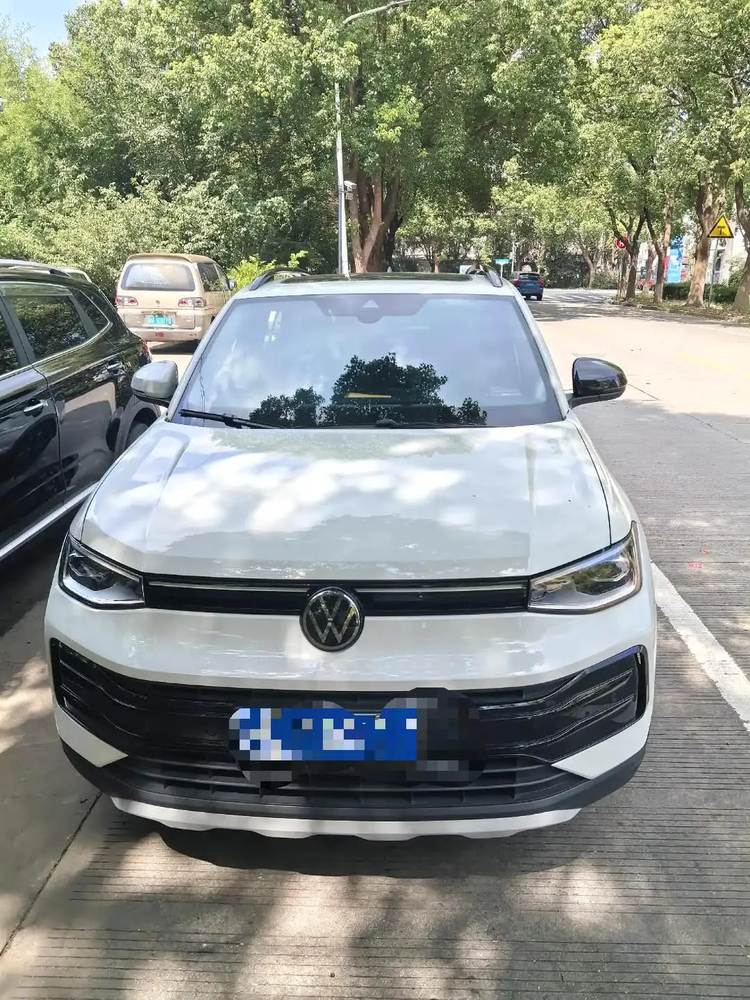 Volkswagen 2025 Tuyue Xinrui 1.5TSI 300TSI Sharp Edition Automatic Gear 2