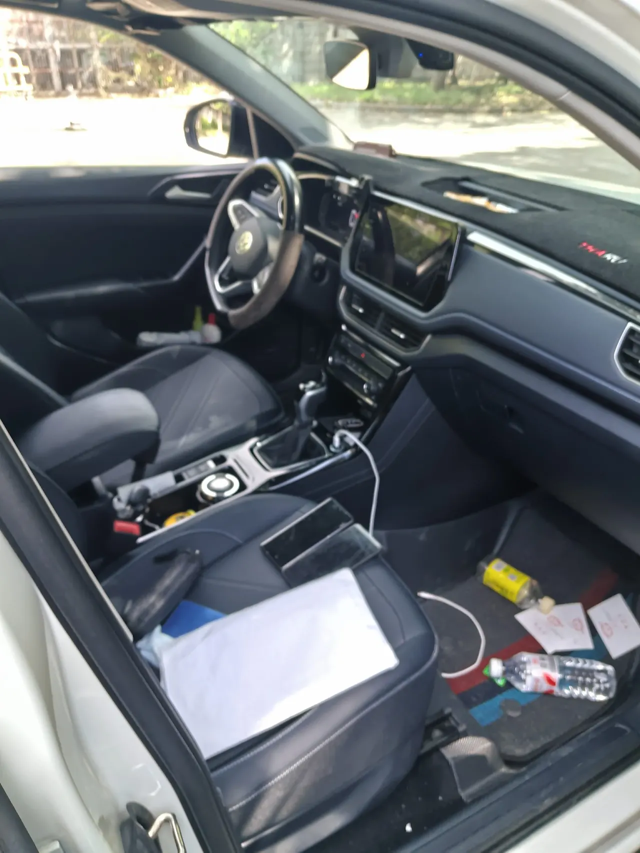 Volkswagen 2025 Tuyue Xinrui 1.5TSI 300TSI Sharp Edition Automatic Gear 4