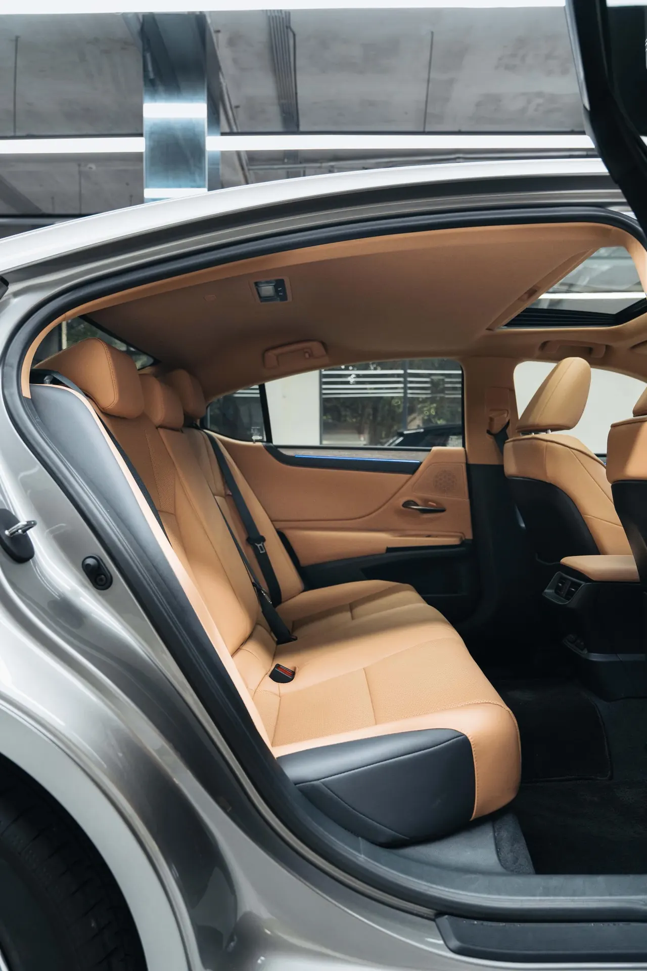 Lexus ES (Imported) 2025 ES200 2.0 Stepless Special Edition Automatic Gear 9