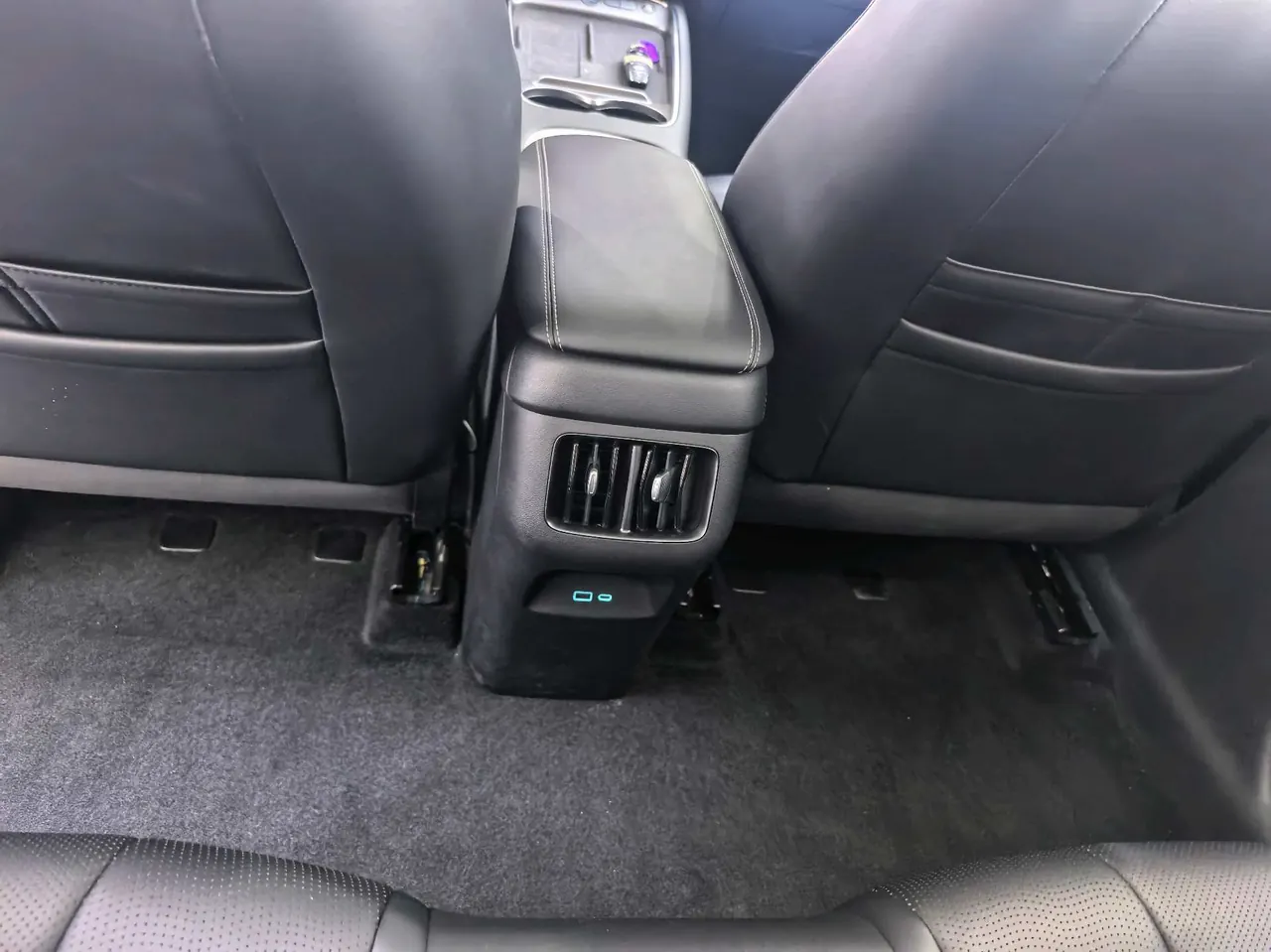 BYD 2025 Sea Lion 05 EV 520KM Zhihang Edition Automatic Gear 13