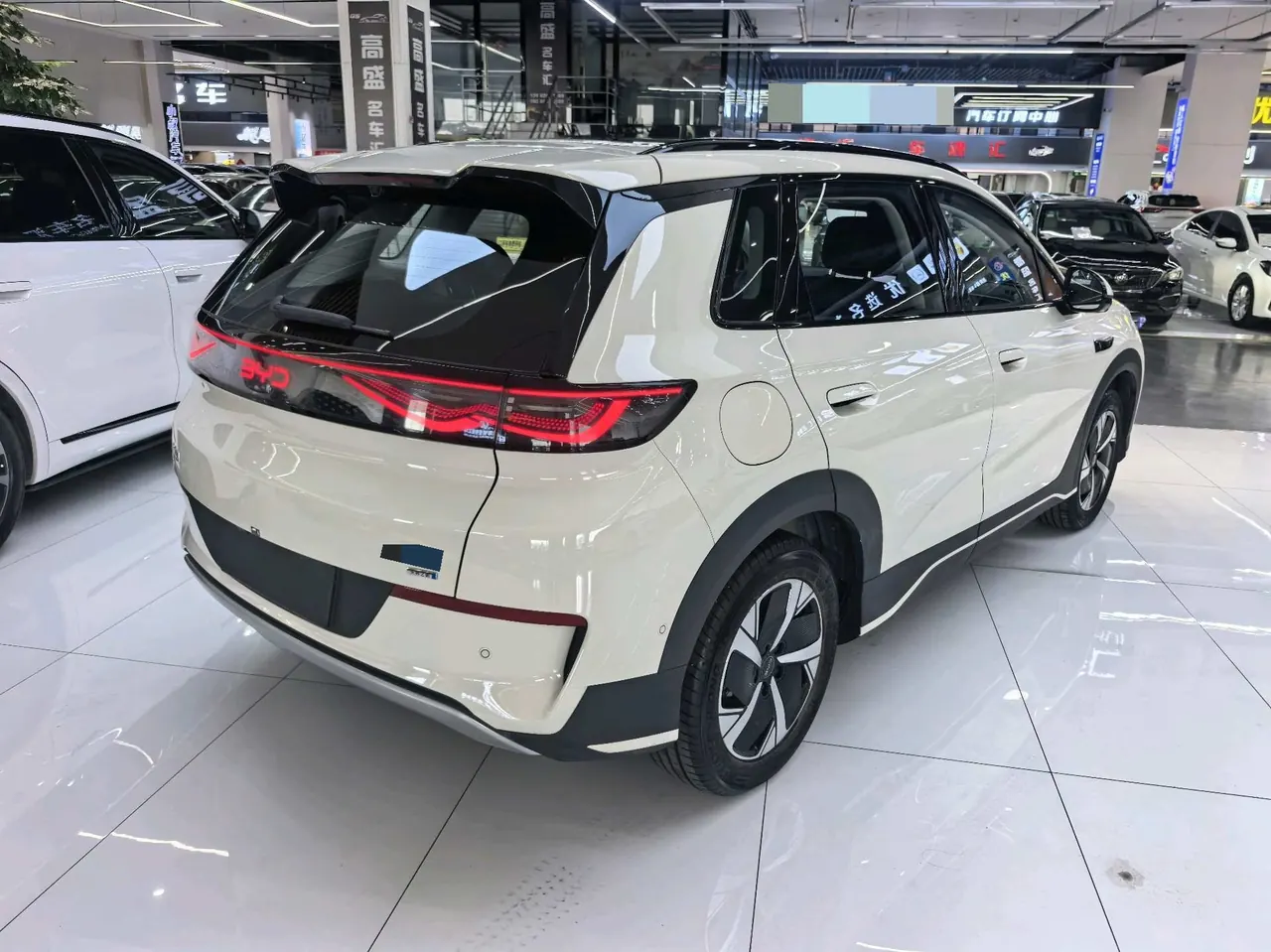 BYD 2025 Sea Lion 05 EV 520KM Zhihang Edition Automatic Gear 16