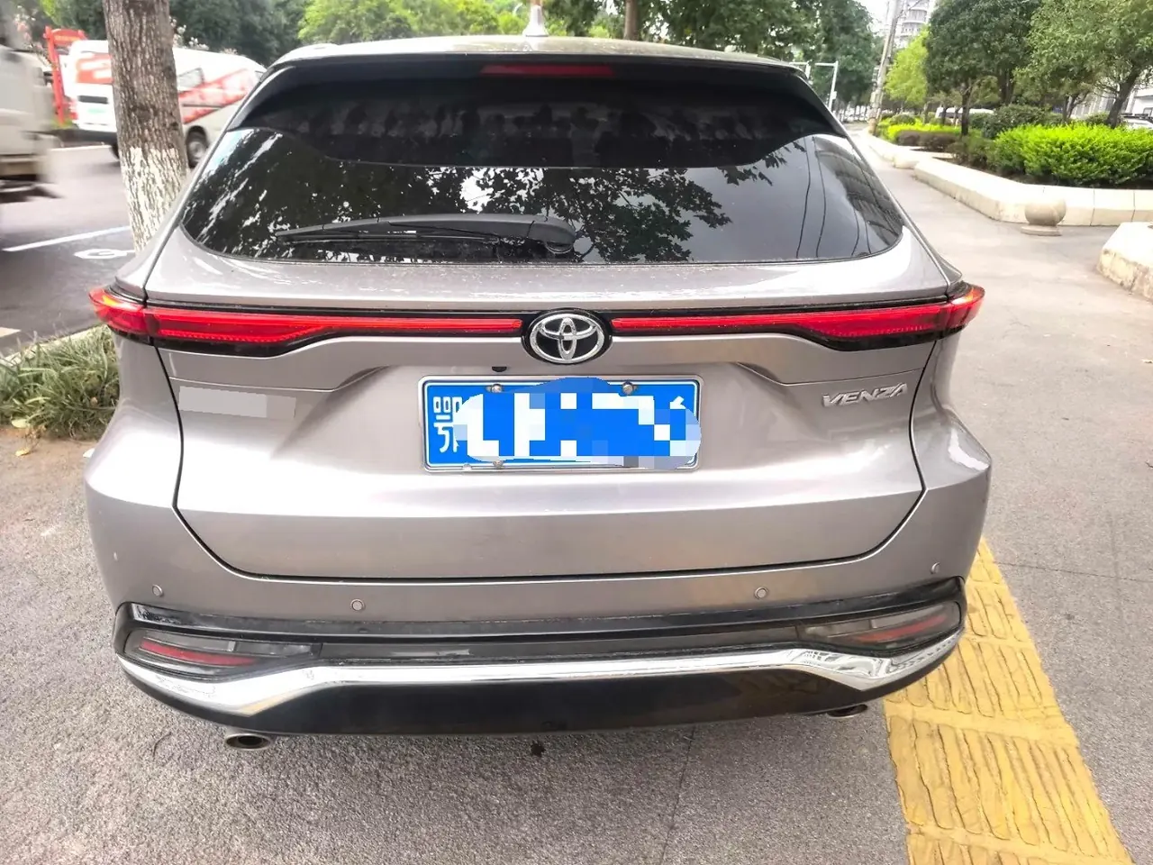 Toyota 2023 Weisa 2.0 Stepless Two-Drive Premium Edition Automatic Gear 2