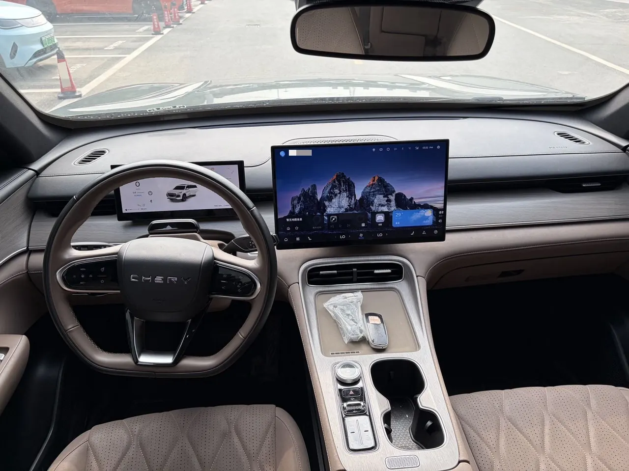 Chery 2025 Ruihu 8 PLUS 1.6TGDI 290TGDI honorable automatic gear 9