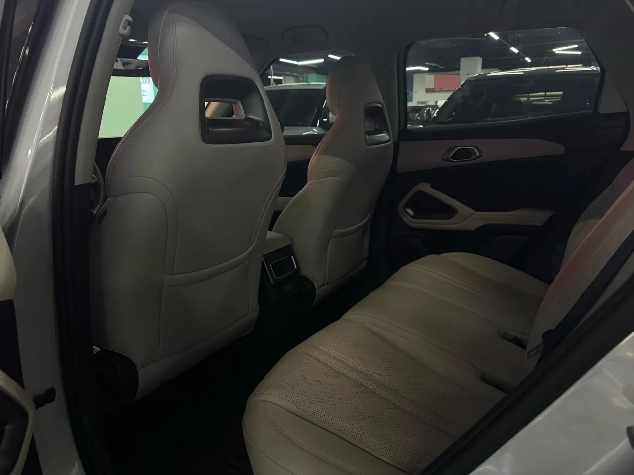 BYD 2025 Yuan UP Smart Driving 401KM Vital Automatic Gear 6