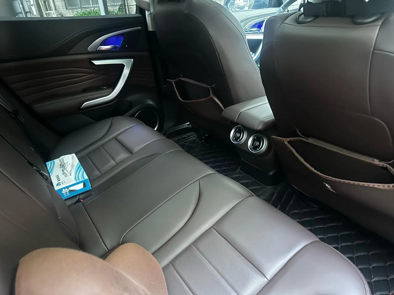 WEY 2020 VV7 2.0T Super Luxury Automatic Gear 5