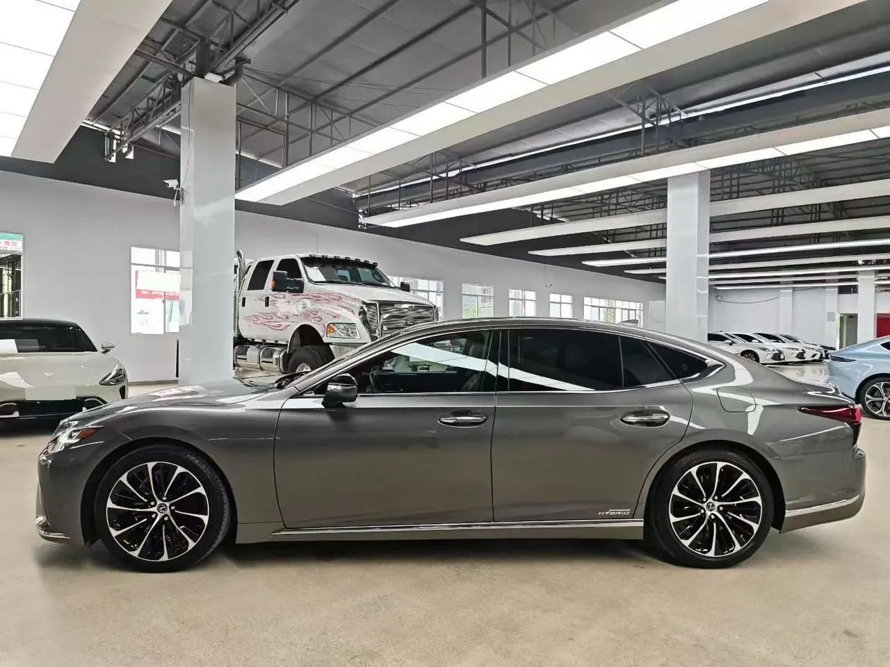 Rexas LS (Imported) 2021 LS500h 3.5 Level/Automatic Administrative Edition Automatic Gear 2