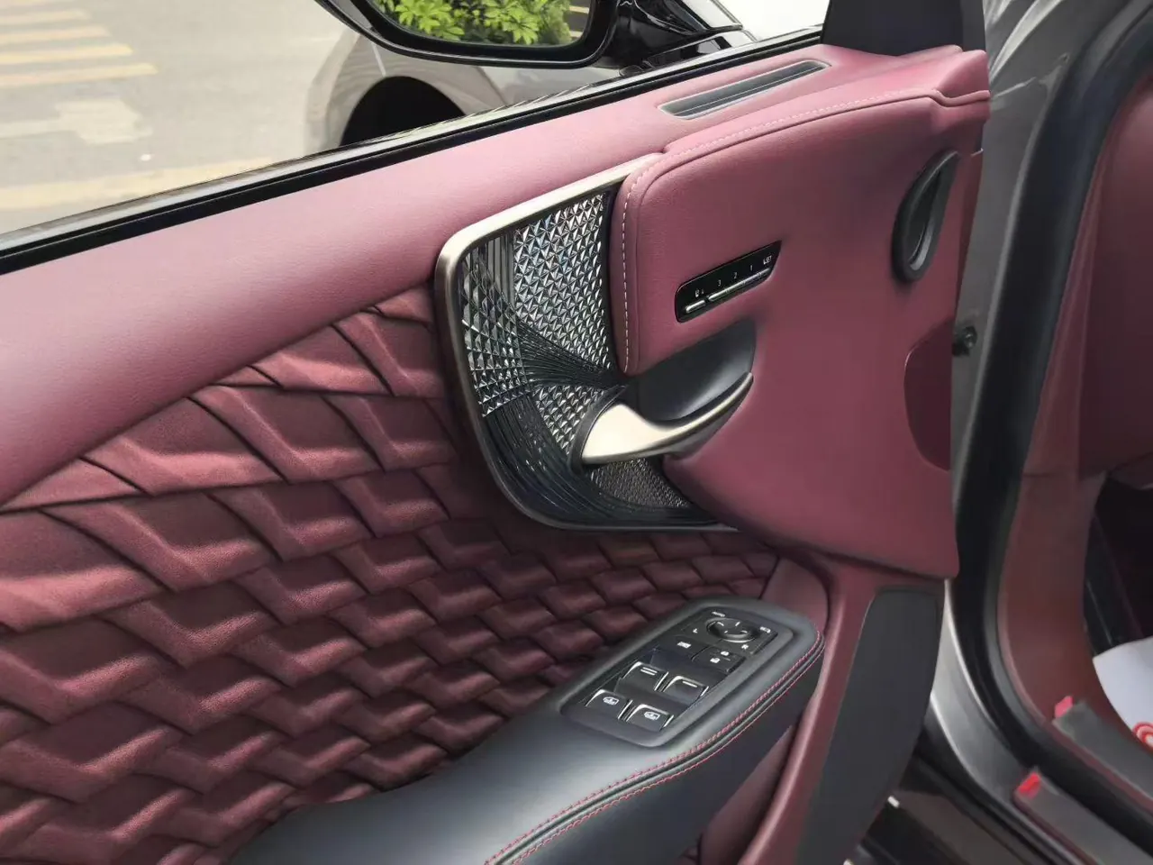 Rexas LS (Imported) 2021 LS500h 3.5 Level/Automatic Administrative Edition Automatic Gear 4