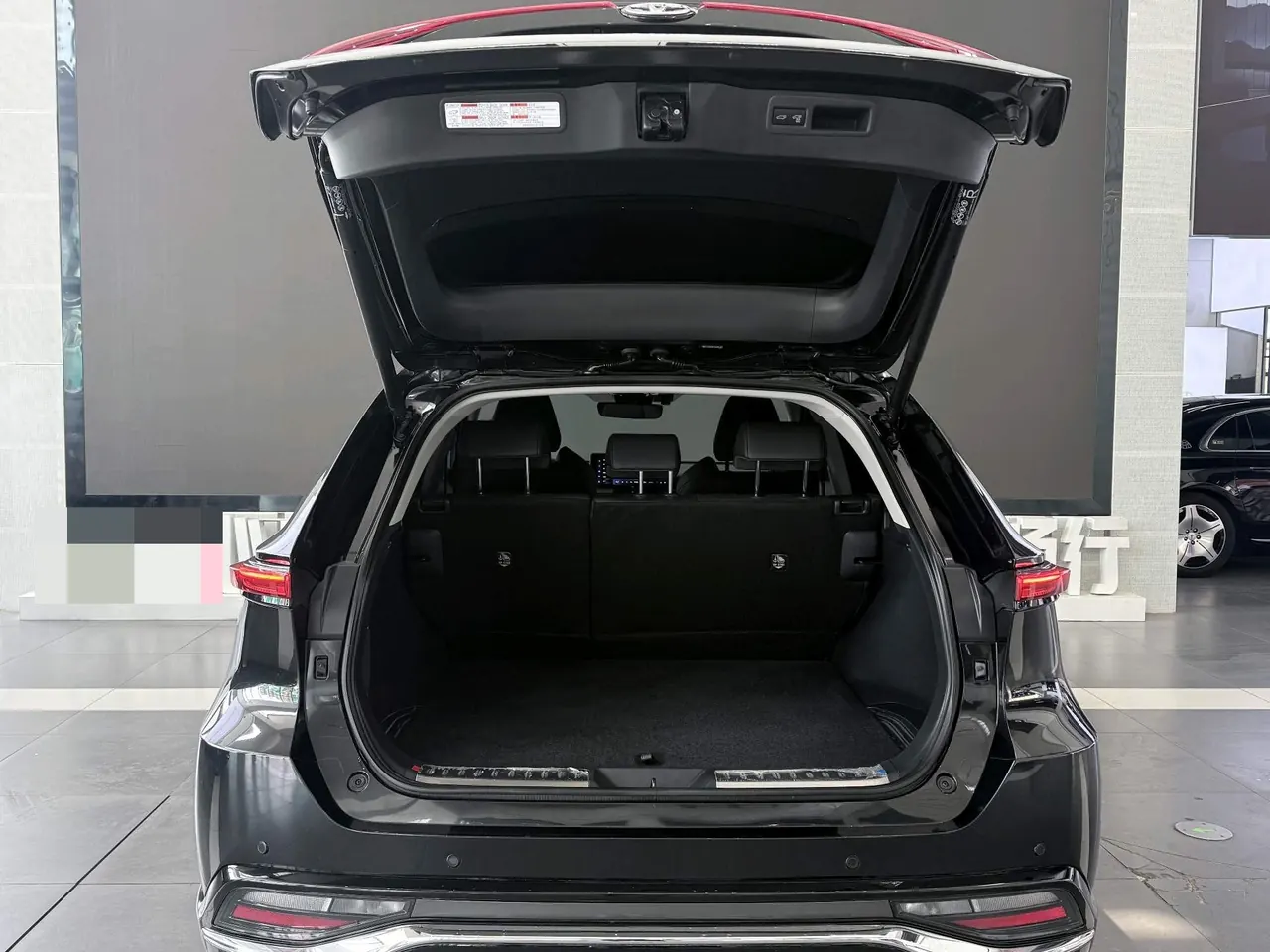 Toyota 2023 Weisa 2.0 Stepless Two-Drive Premium Edition Automatic Gear 15