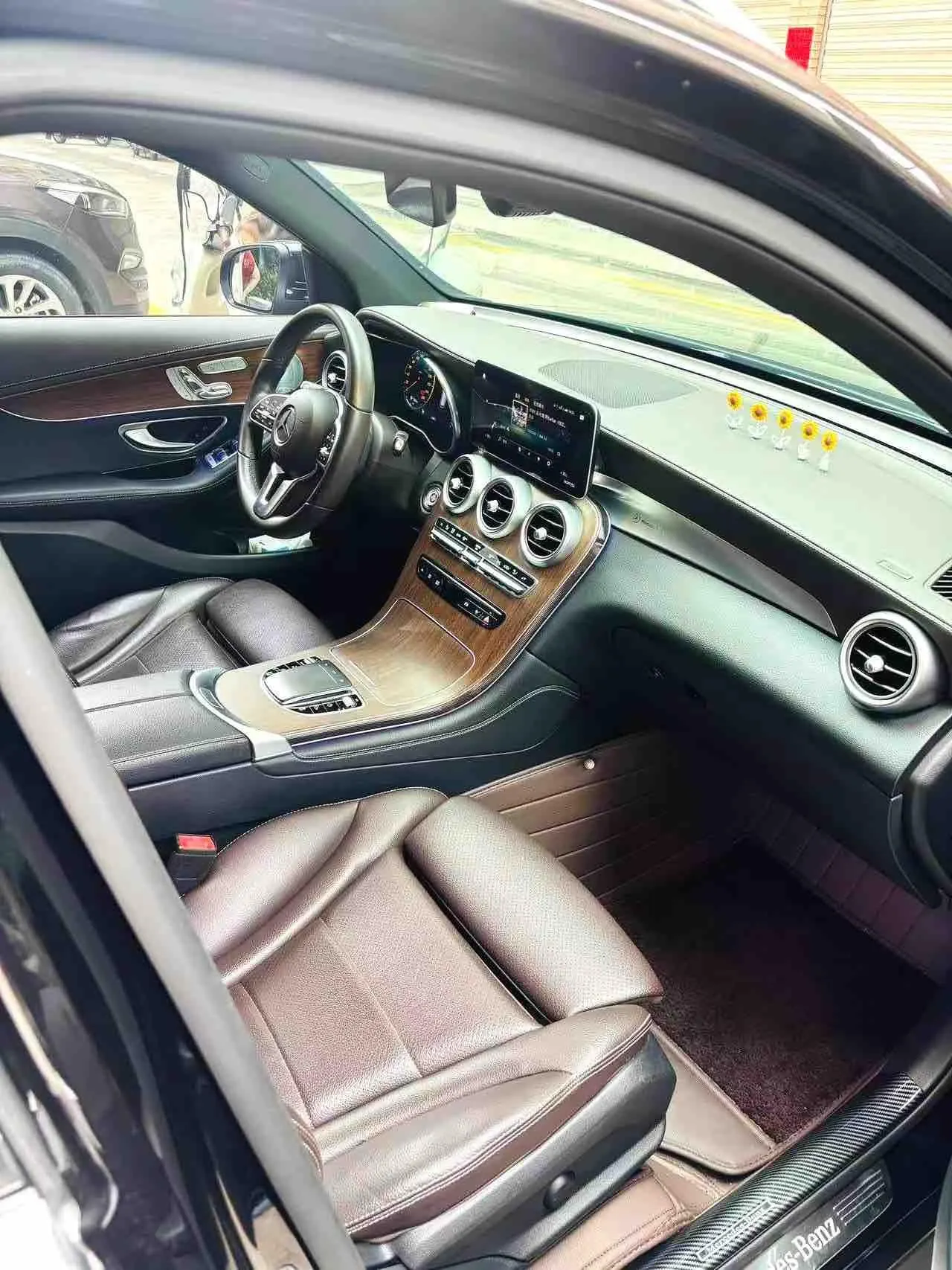 Mercedes Benz 2021 GLC 300 L 4MATIC 2.0T Dynamic Automatic 4