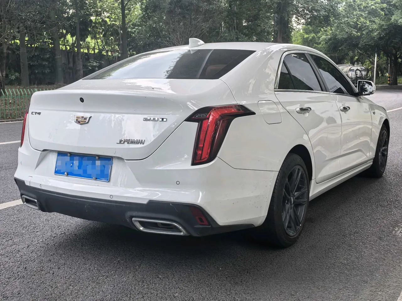 Cadillac 2022 CT4 2.0T 28T luxury automatic gear 5