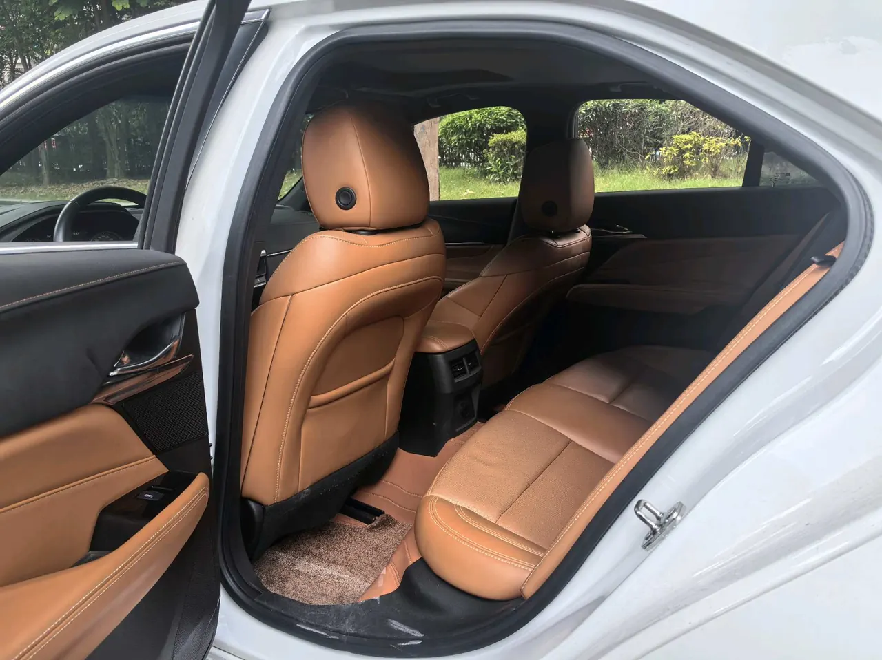 Cadillac 2022 CT4 2.0T 28T luxury automatic gear 7