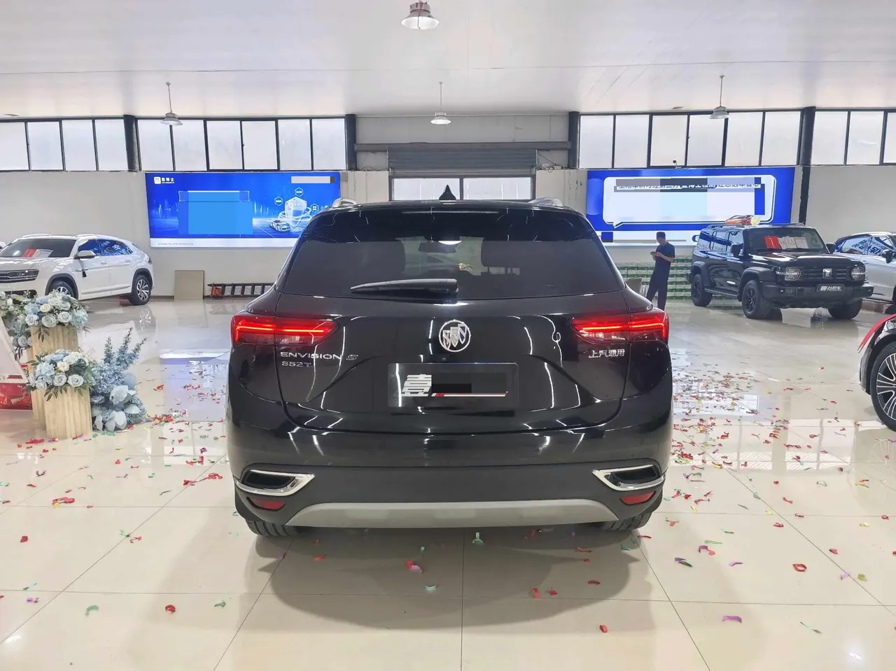 Buick 2022 Angkewei S 48V 1.5T 552T Two-Drive Luxury Automatic Gear 8
